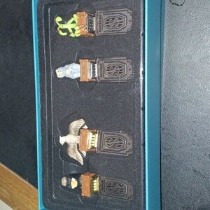 Fantastic Beasts Book Marks Collectible